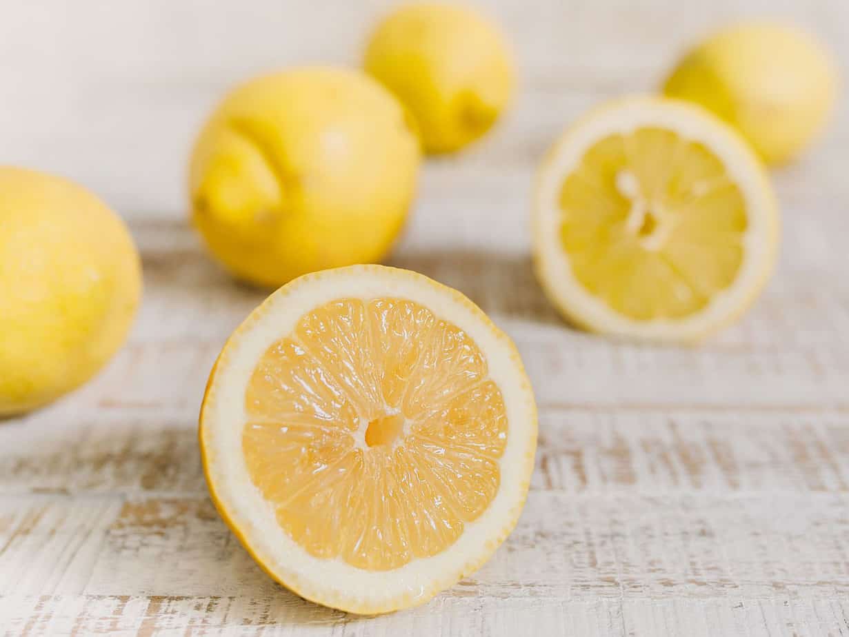 Use Lemons to Naturally Bleach Dark Underarms